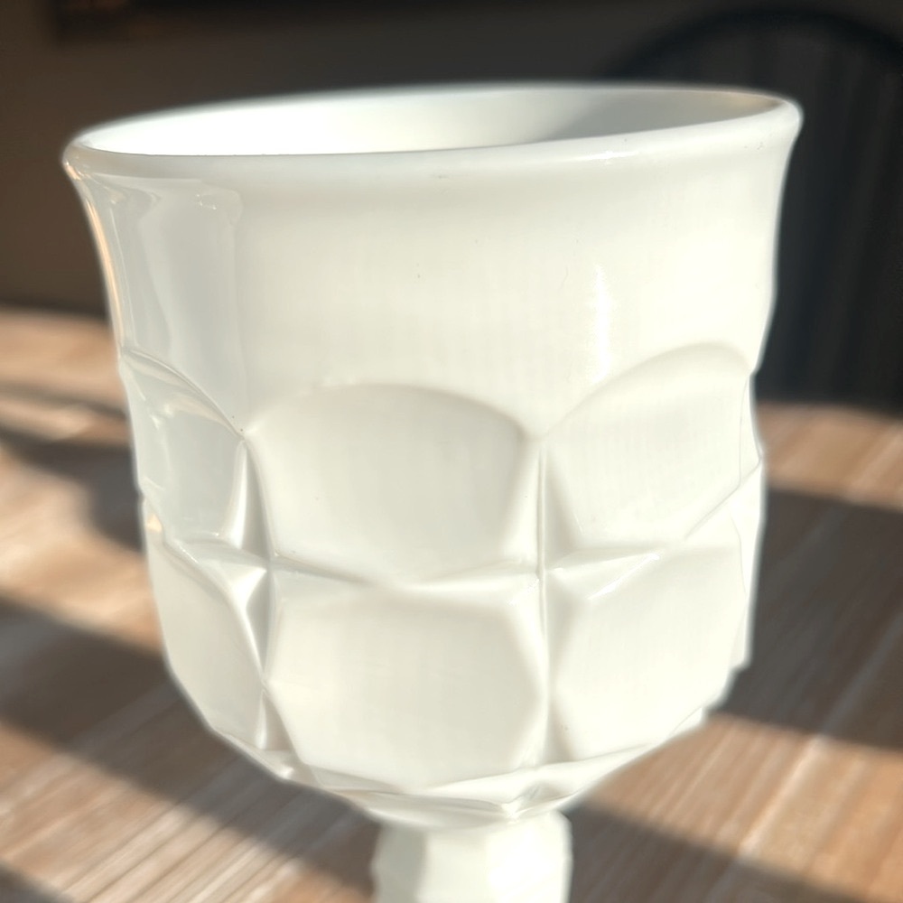 Indiana Glass Constellation Pattern White Milk Glass Water Wine Goblet. -2 - Picture 13 of 16